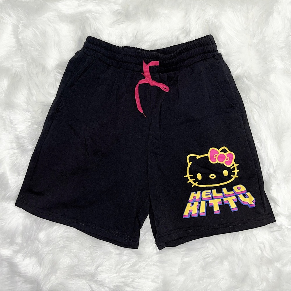 hello kitty drawstring shorts !!
